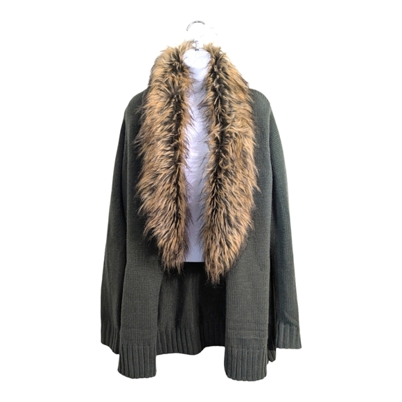 Show Me Your MuMu Sweaters - Show Me Your Mumu Woman Green Kenn Cardigan Moss Knit Sweater Faux Fur Collar M